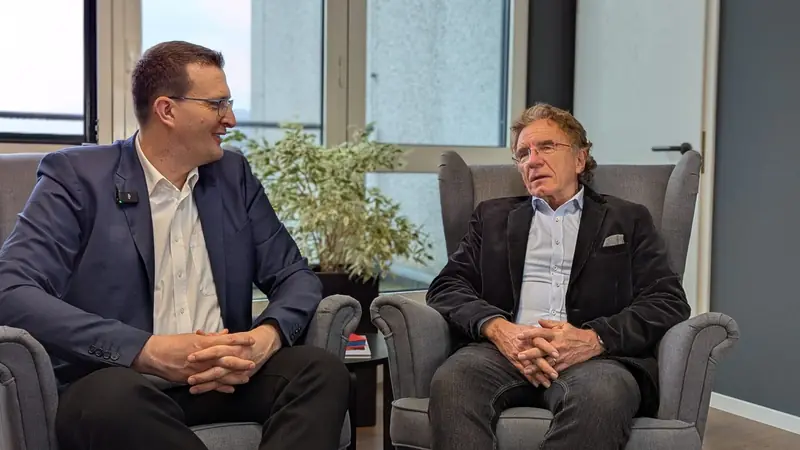 Thomas Knecht und Prof. Ries im Gespräch